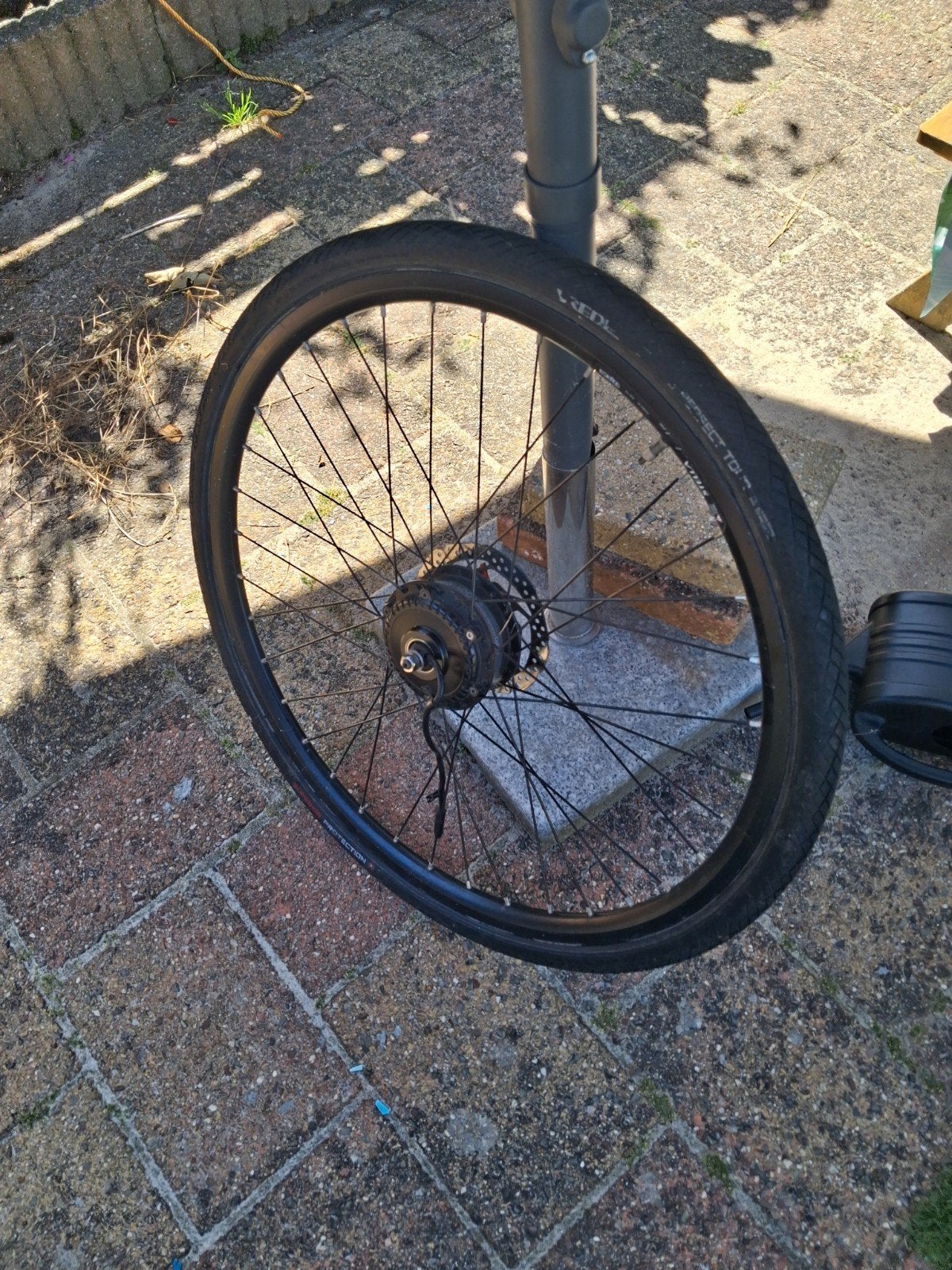 Stela voorwiel met 250W motor en 6-pins aansluiting, Ophalen, Gebruikt, Elektrische fiets, Wiel