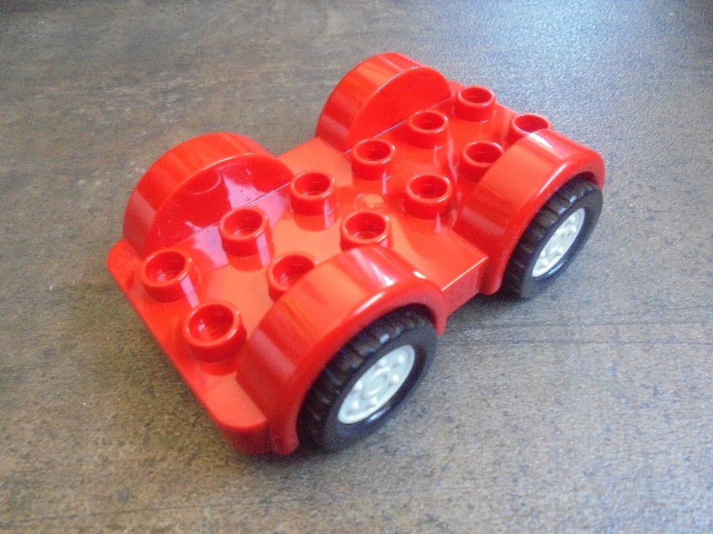 Lego Duplo Car Base 2x6 with Fixed Axles (zie foto's), Ophalen of Verzenden, Gebruikt, Losse stenen, Duplo