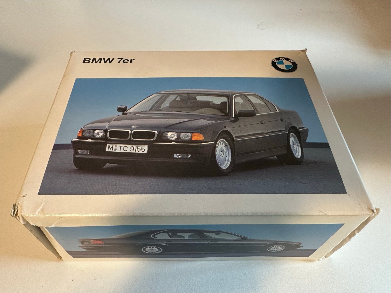 BMW 7 Serie modelauto 1:43 - Gedetailleerd verzamelobject, Ophalen, Zo goed als nieuw, Auto, Overige merken