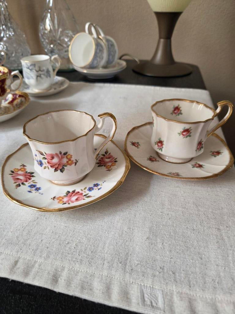 Set van 2 Royal Priory Dale Countess theekopjes, Ophalen of Verzenden