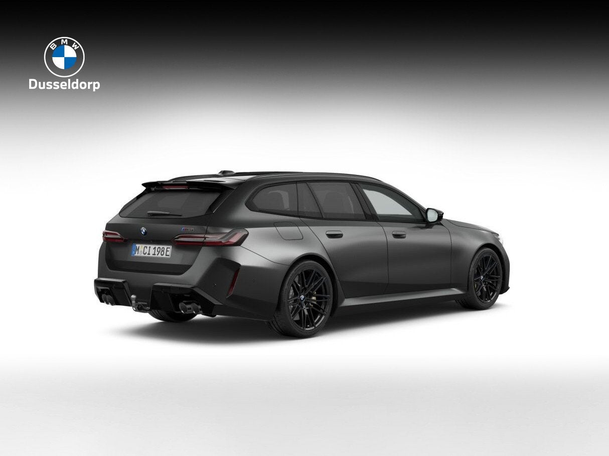 BMW M5 Touring Comfort Pakket | M Carbon-keramische remmen |, Verwarmde buitenspiegels, 4395 cc, Overige brandstoffen, Zilver of Grijs