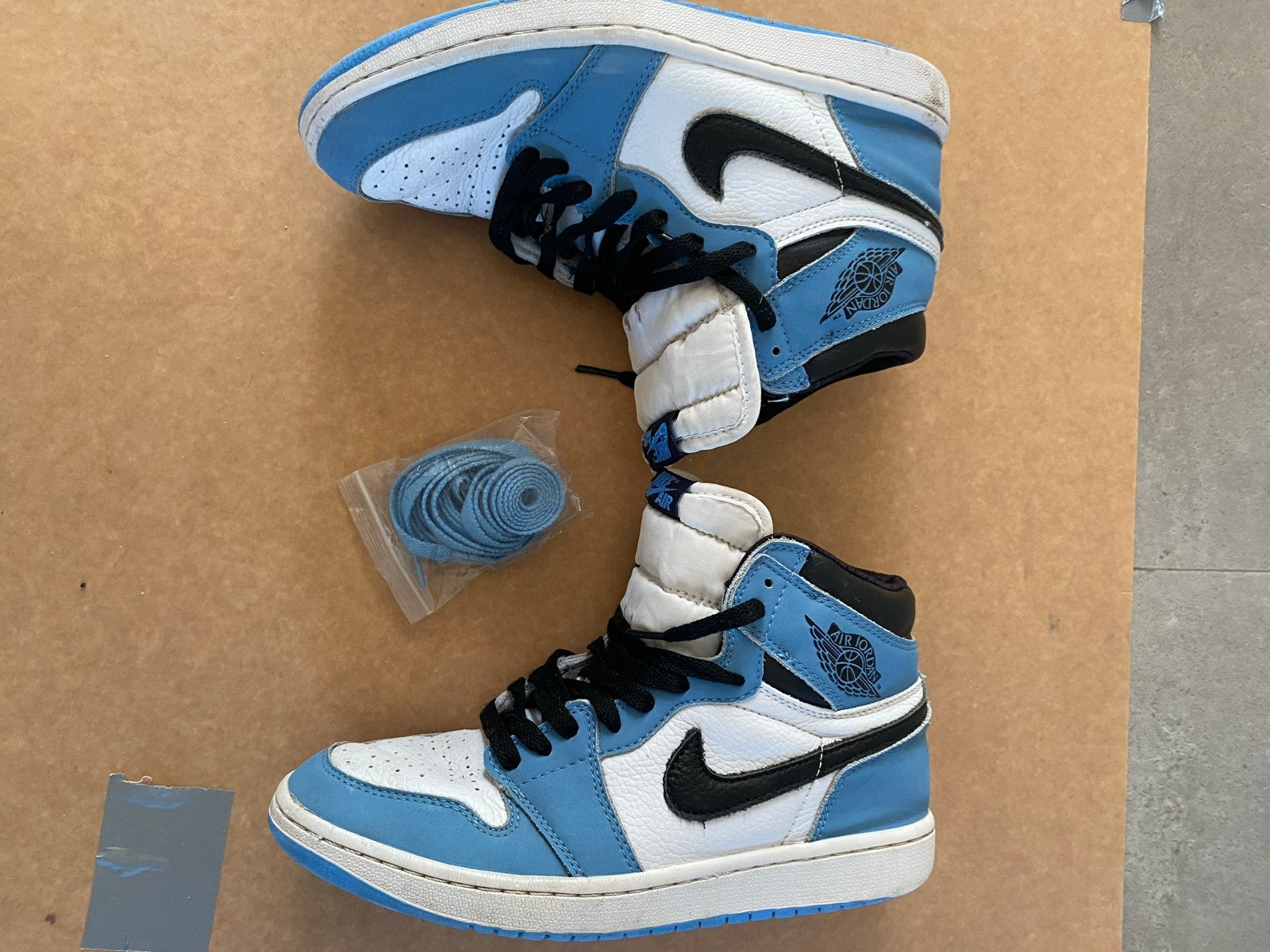 Nike Air Jordan 1 Retro High OG UNC (Maat 40), Kleding | Heren, Ophalen of Verzenden, Gedragen, Blauw, Sneakers of Gympen