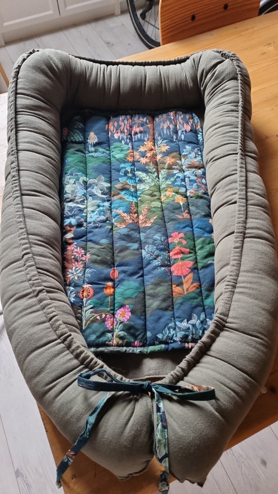 Comfortabel babynestje met jungleprint, Ophalen of Verzenden, Zo goed als nieuw, Overige typen