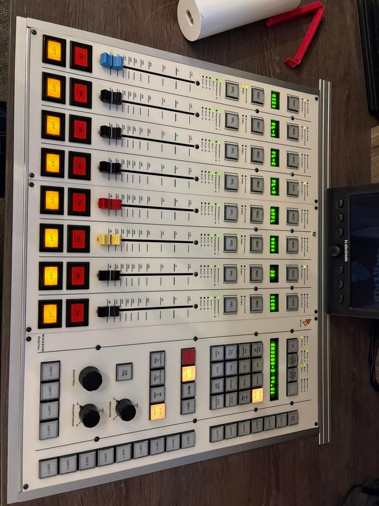 DHD RM3200 met Madi kaart en heel veel spare parts, Ophalen of Verzenden, Gebruikt, Audio