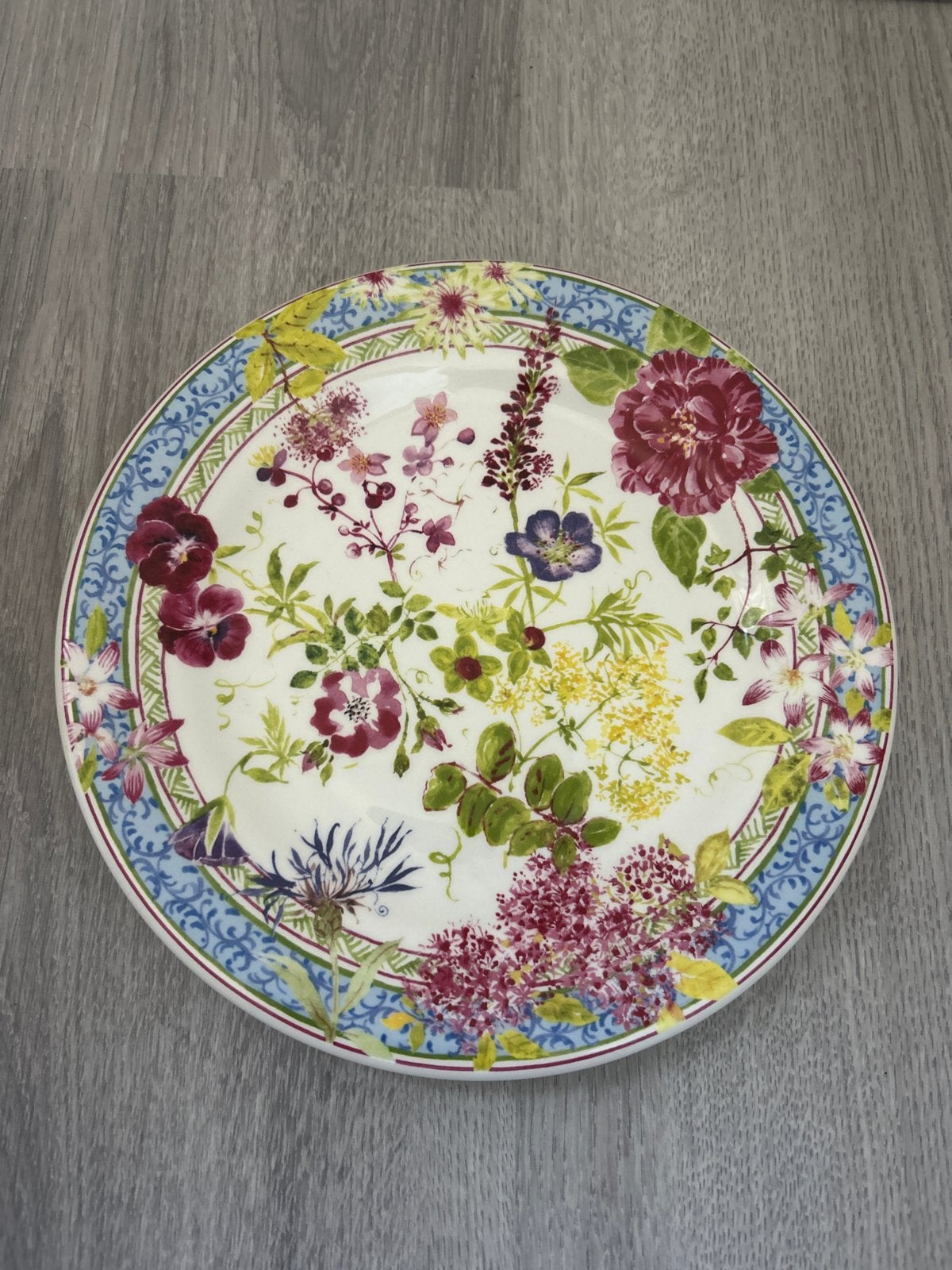 Gien Millefleurs Bord - Bloemenpatroon, Overige merken, Klassiek, Ophalen of Verzenden, Zo goed als nieuw
