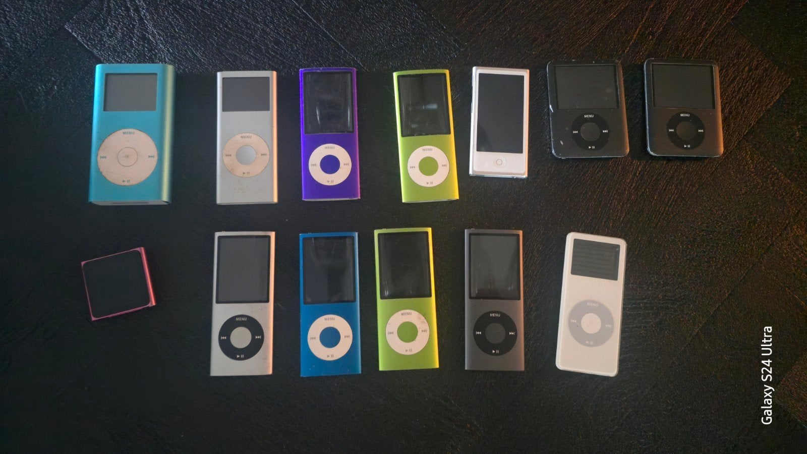 13 defecte iPods - voor onderdelen of reparatie, Ophalen of Verzenden, Niet werkend, Nano, Minder dan 2 GB