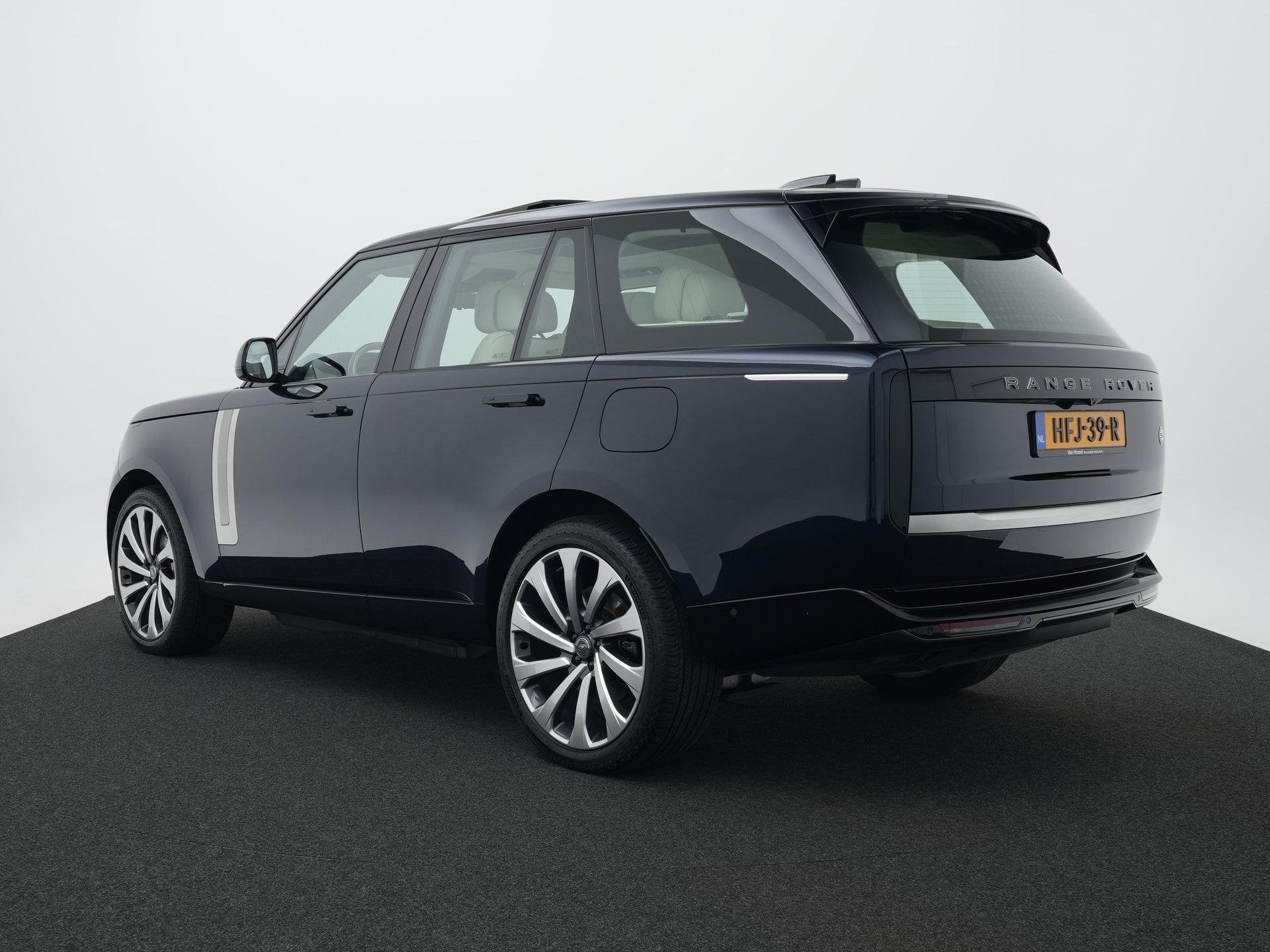 Land Rover Range Rover 3.0 P550e SV PHEV | SV Convenience Pa, 12 maanden, Stof, Gebruikt, Euro 6