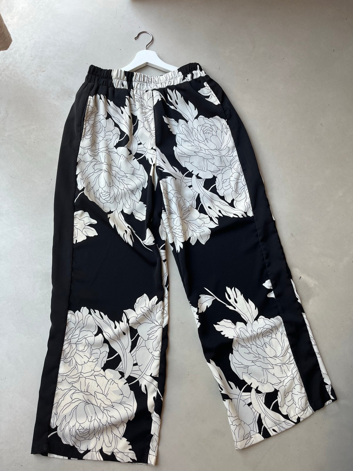 Geisha broek M, Maat 38/40 (M), Meerkleurig, Ophalen of Verzenden, Zo goed als nieuw