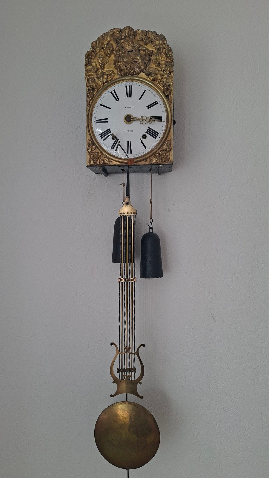 Antieke klok, Ophalen