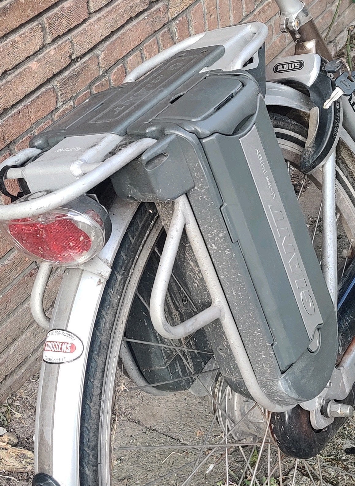gaint twist go double accu 🔋 2 X 💯!!! Conditie, Ophalen, Zo goed als nieuw