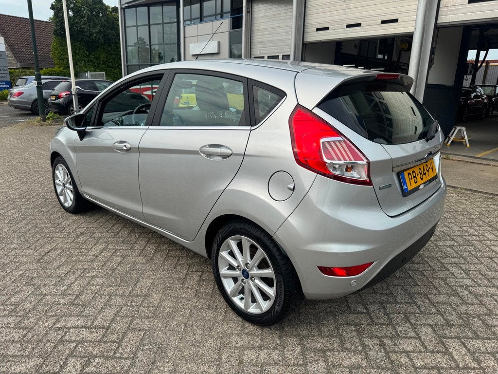 Ford Fiesta 1.0 EcoBoost Titanium Camera,Cruise Control,Clim, Voorwielaandrijving, 101 pk, 23 km/l, Origineel Nederlands