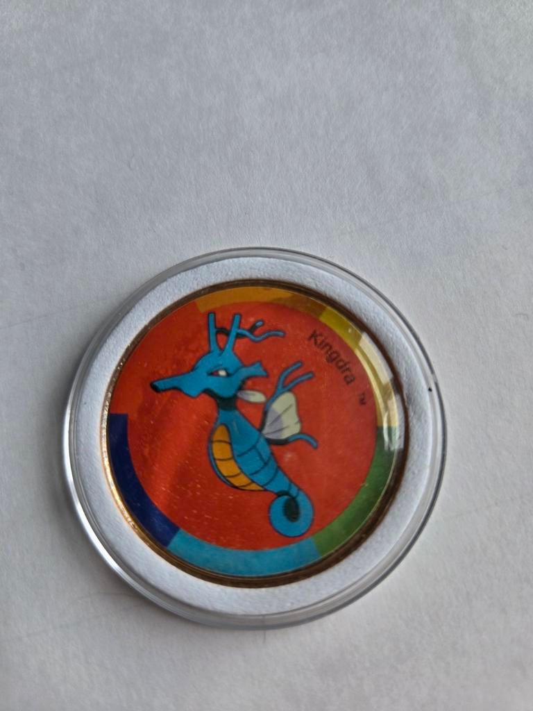 Pokémon Kingdra munt 2001 - Gotta Catch Em All, Hobby en Vrije tijd, Verzamelkaartspellen | Pokémon, Ophalen of Verzenden, Gebruikt