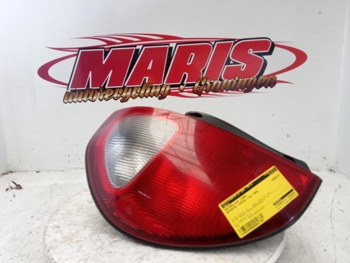 Achterlicht links van een Daihatsu Sirion, Gebruikt, Daihatsu, -, -