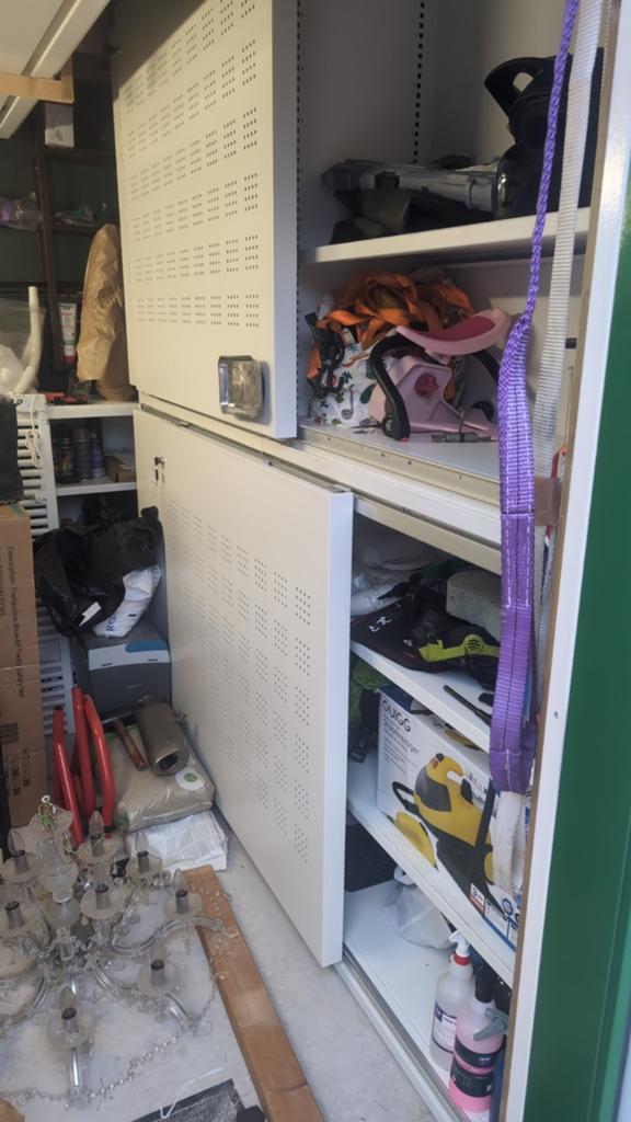 Bureaukasten met schuifdeuren, gepoedercoat, Ophalen, Gebruikt, 100 tot 150 cm, 100 tot 150 cm