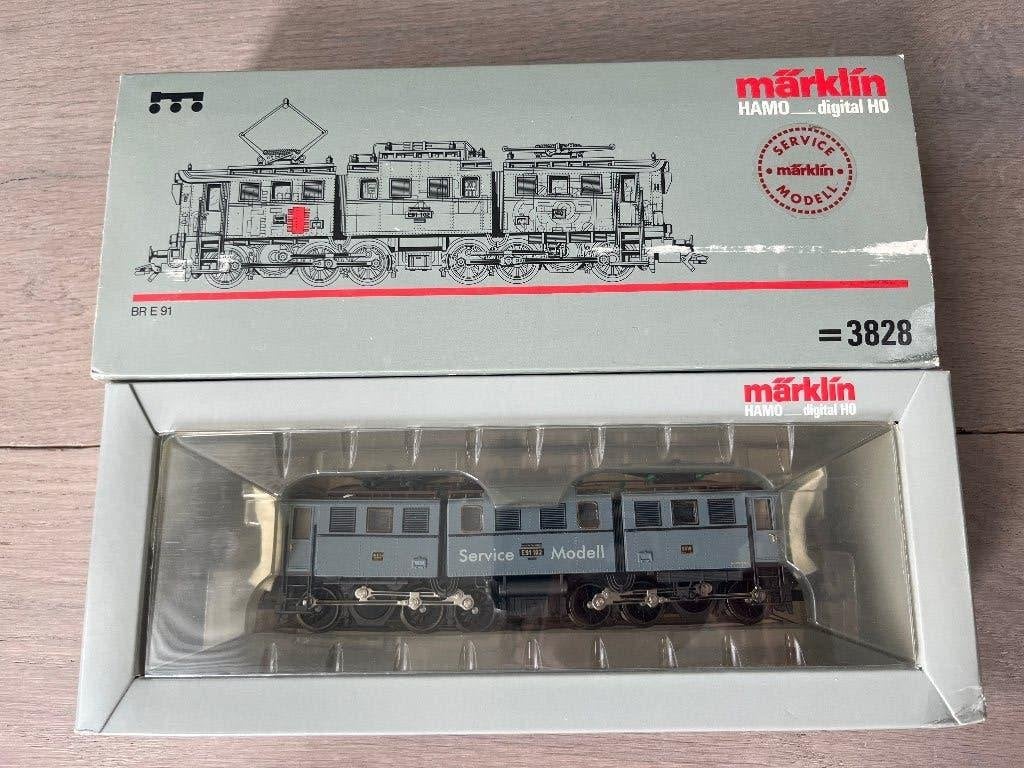 Marklin 3828 ho locomotief Hamo service modell, Wisselstroom, Locomotief, Verzenden, Zo goed als nieuw