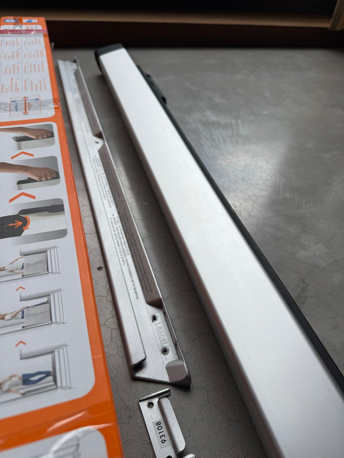 2x Lascal KiddyGuard Avant - Zwart, Kinderen en Baby's, Traphekjes, Aluminium, Oprolhekje, Ophalen of Verzenden, Zo goed als nieuw