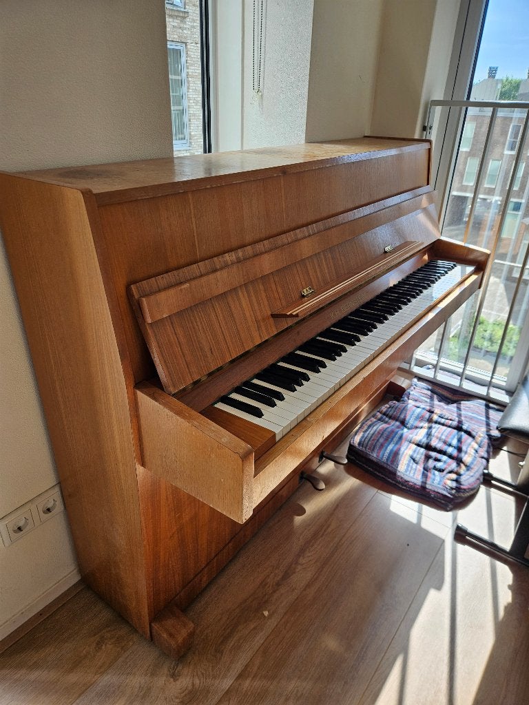 Free/gratis piano, Ophalen, Gebruikt, Bruin, Piano
