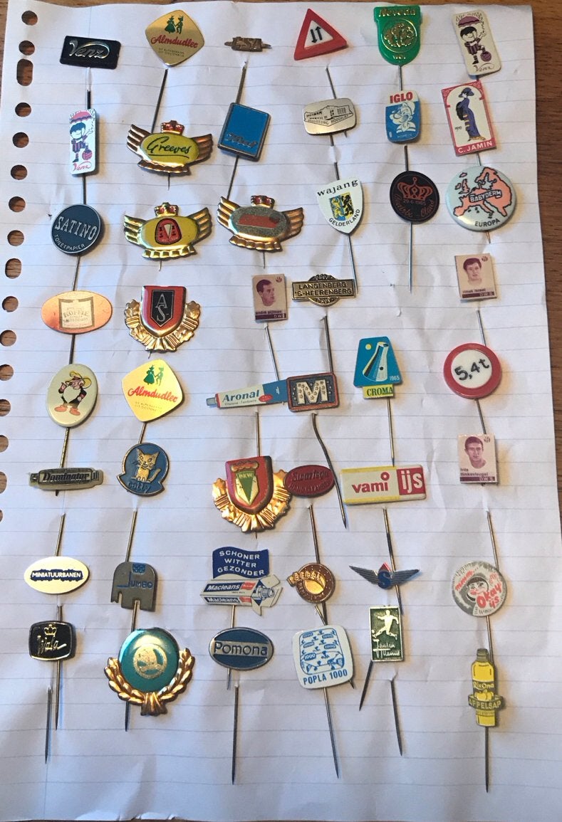 Verzameling vintage speldjes en pins (5), Ophalen of Verzenden, Gebruikt, Merk, Speldje of Pin