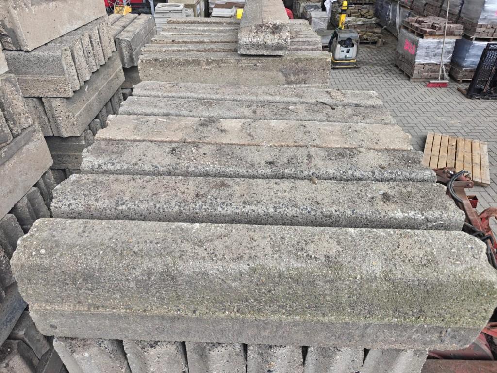 13/15x25 Trottoirbanden gebruikt 275 st, Ophalen, Gebruikt, Beton, Overige typen