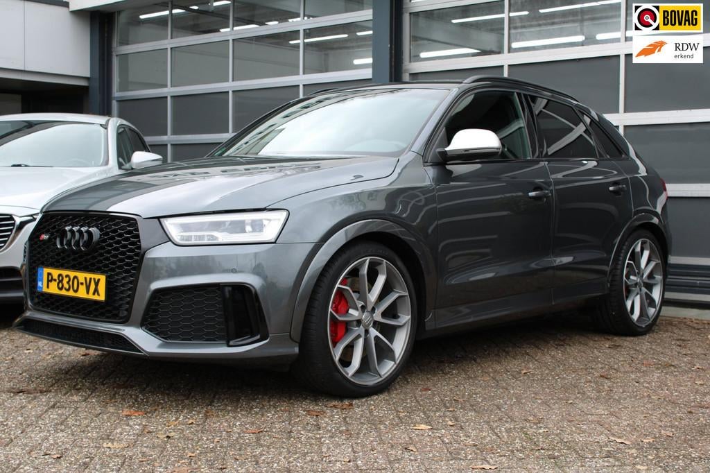 Audi Q3 2.5 TFSI RS Q3 quattro Pro Line Plus, Auto's, Automaat, Gebruikt, 340 pk, Leder