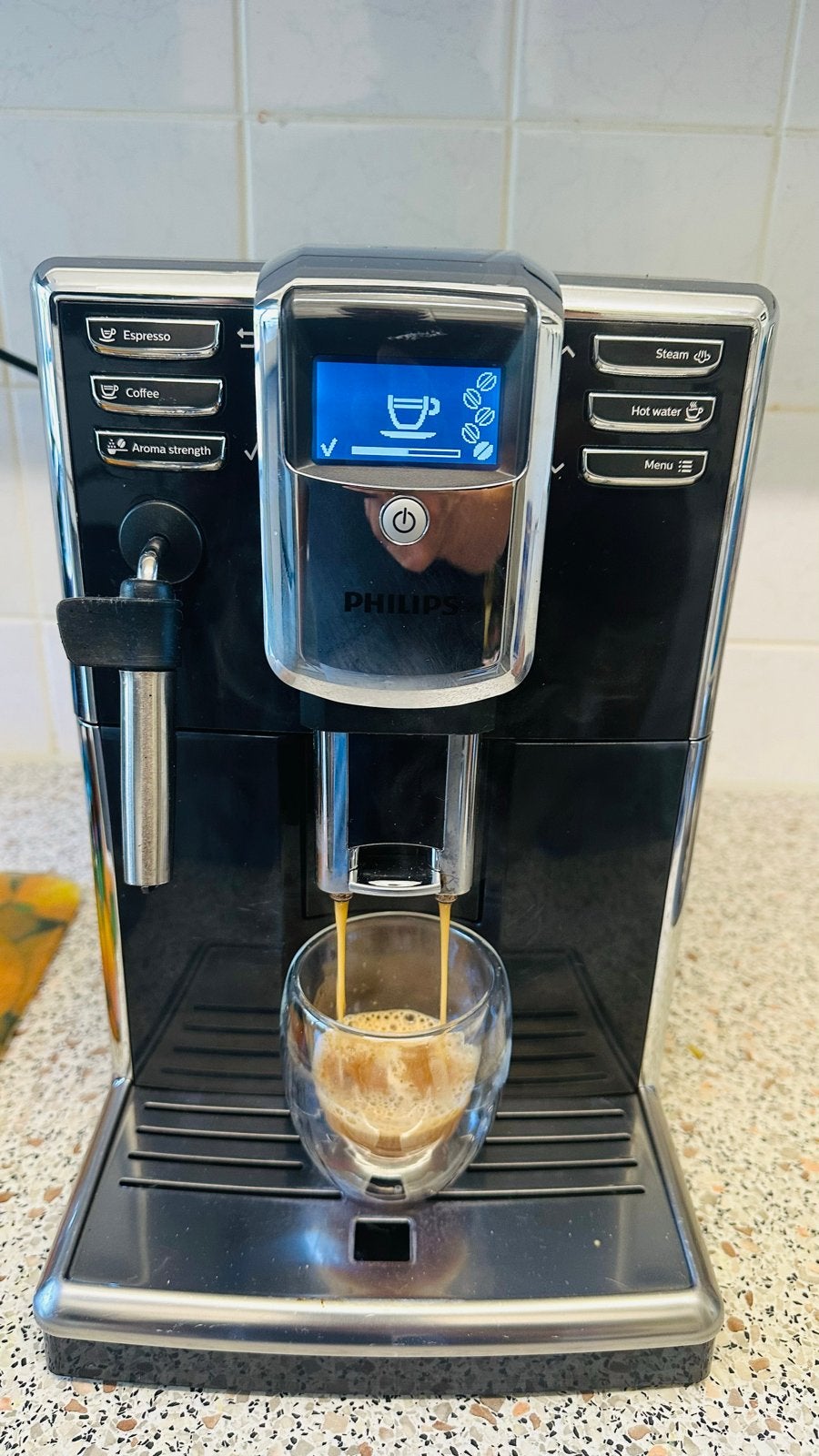 Philips volautomatische koffiemachine,, Witgoed en Apparatuur, Koffiezetapparaten, Afneembaar waterreservoir, Gebruikt, Espresso apparaat