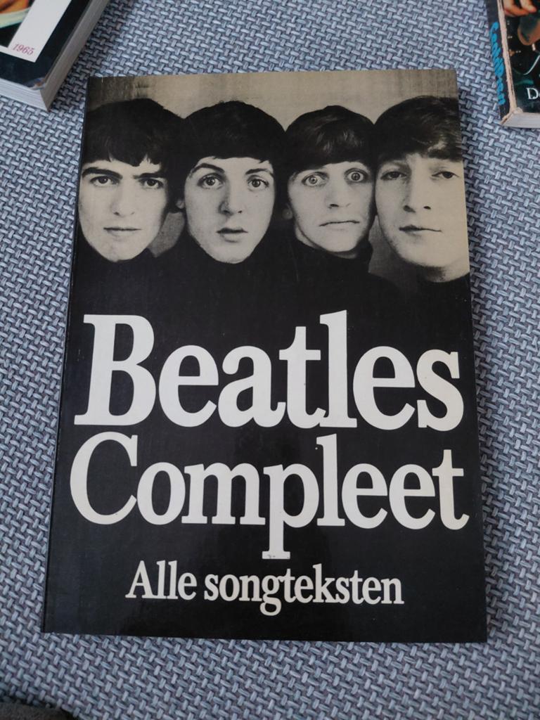 Beatles Compleet Alle songteksten, Boeken, Muziek, Ophalen of Verzenden, Artiest