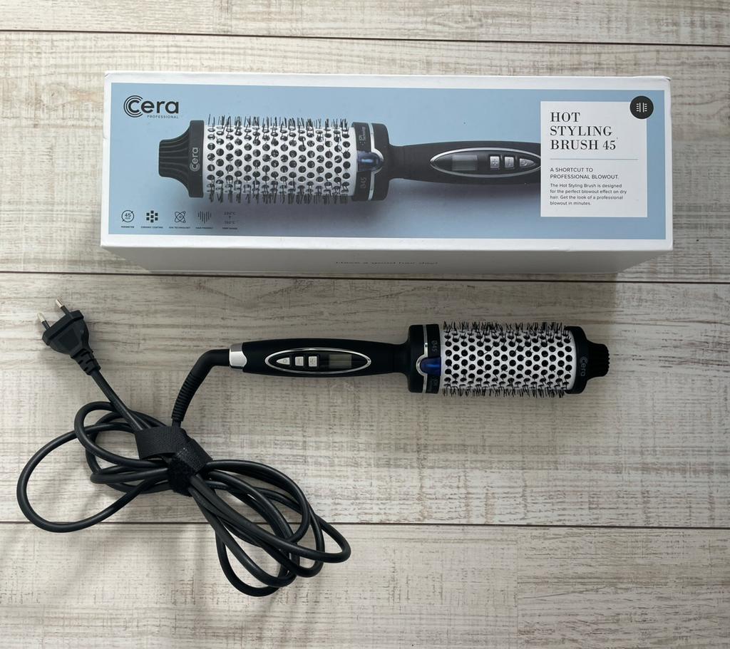 Nieuw Cera Infrared Hot Styling Brush 45  anti frizz krul, Ophalen of Verzenden, Zo goed als nieuw, Krultang of Stijltang