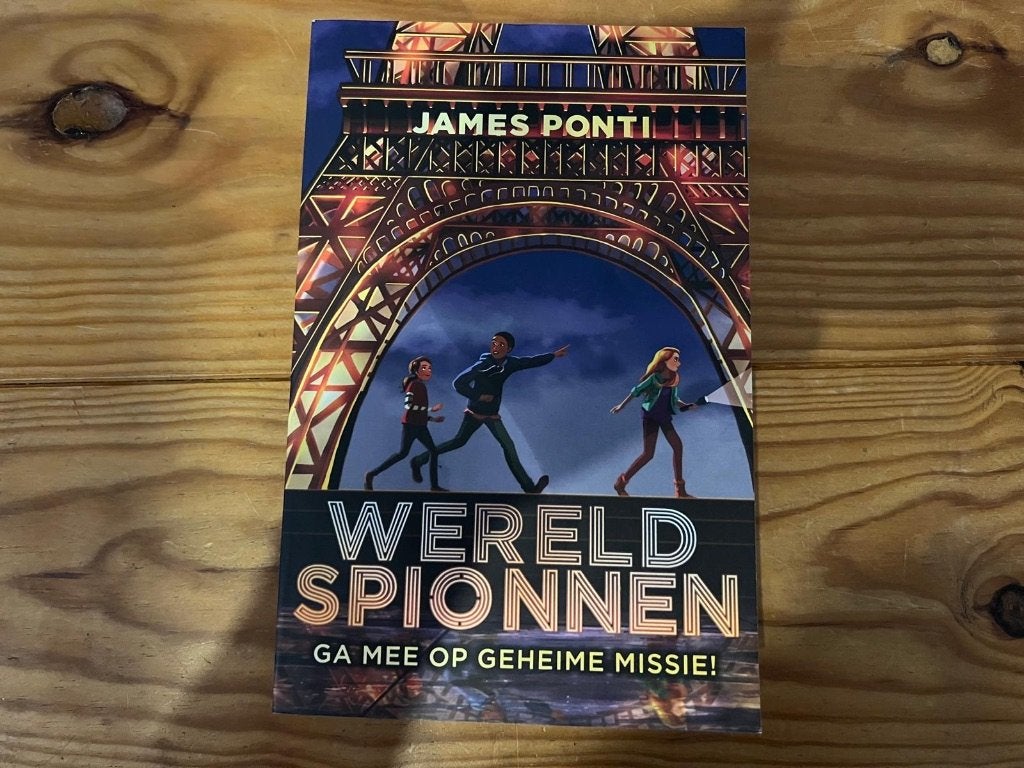 Boek James Ponti- Wereldspionnen (Utrecht stad), Ophalen, Gelezen, Nederland