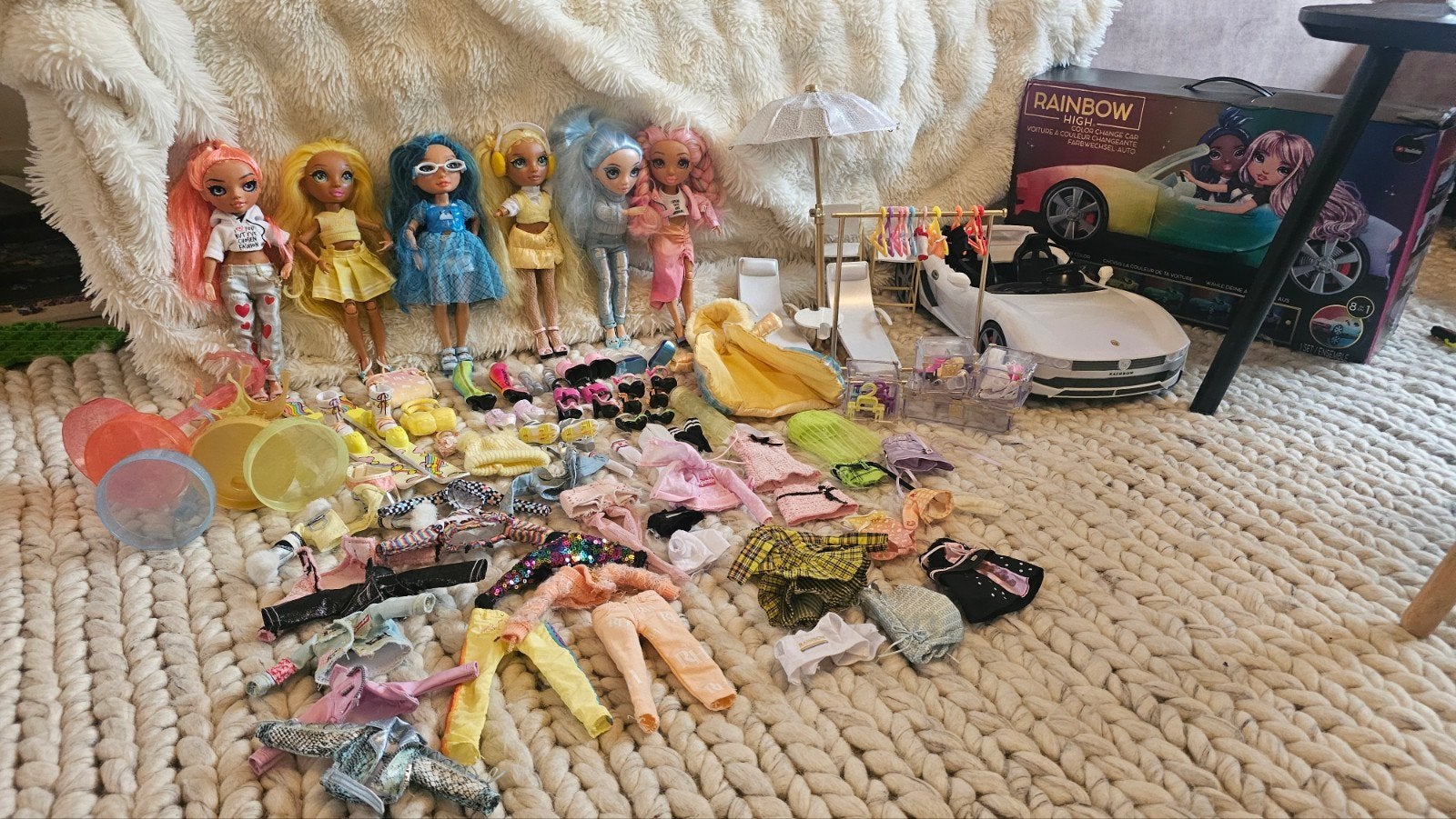 Grote set Rainbow High poppen met kleding en accessoires, Ophalen of Verzenden, Zo goed als nieuw, Overige typen