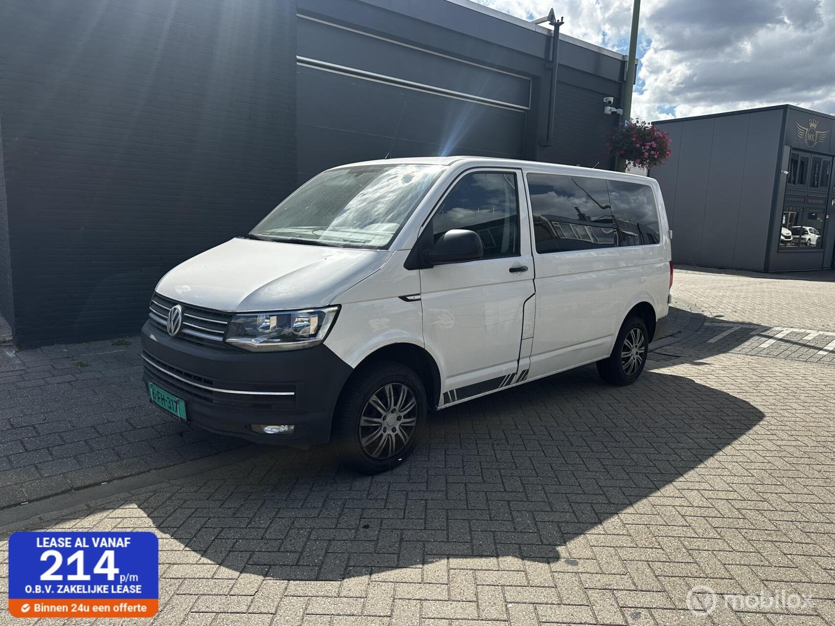 Volkswagen Transporter Combi, Auto's, Voorwielaandrijving, Stof, Gebruikt, Zwart