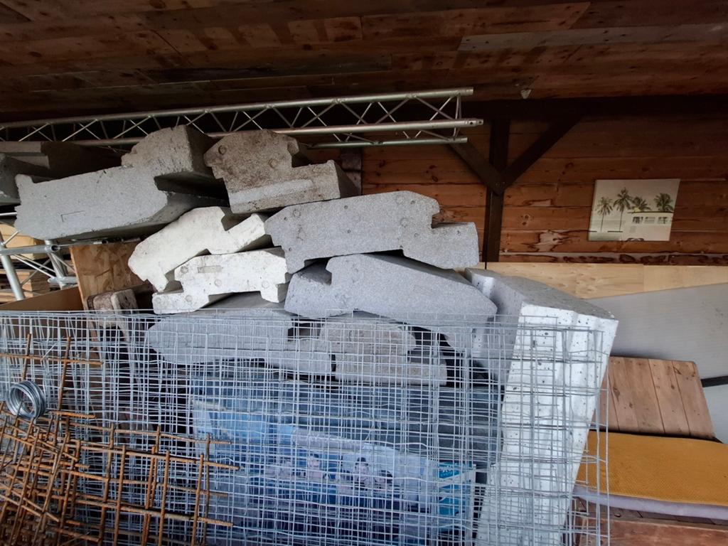 Betonnen balken en broodjes voor vloer of constructie, Doe-het-zelf en Verbouw, Hout en Planken, Nieuw, Balk, Overige houtsoorten