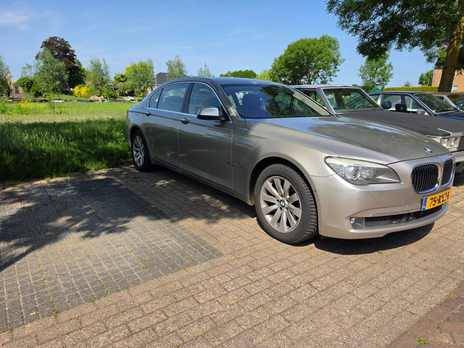 BMW 730LD lange uitvoering AUT 2010 Grijs euro 6, Auto's, BMW, Automaat, Achterwielaandrijving, Euro 6, 2993 cc