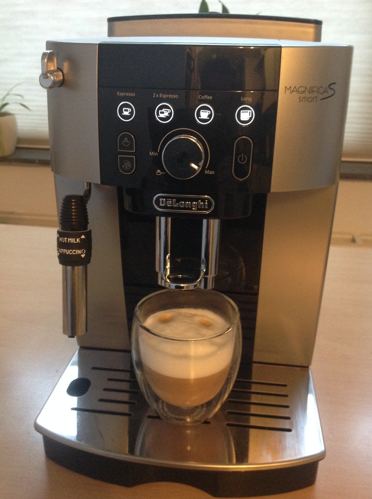 Reparatie of Onderhoud nodig voor Jura of DeLonghi, 10 kopjes of meer, Koffiemachine, Ophalen of Verzenden, Zo goed als nieuw