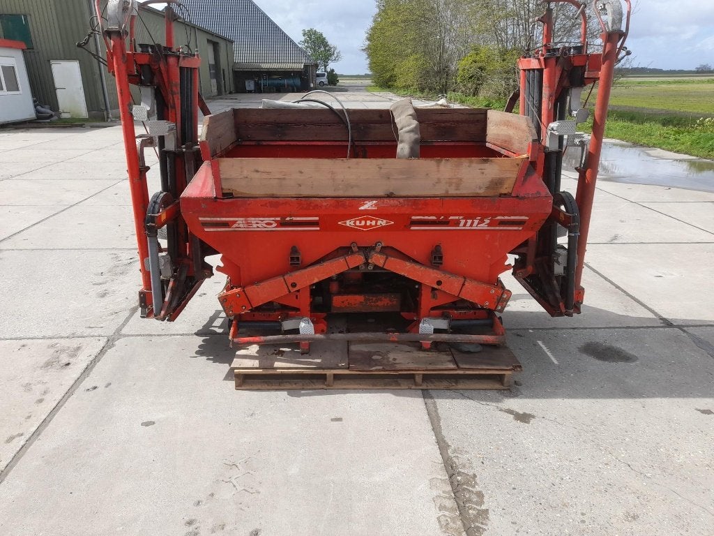 Kuhn Aero 1112, Zakelijke goederen, Ophalen, Akkerbouw, Gewasbescherming en Bemesting
