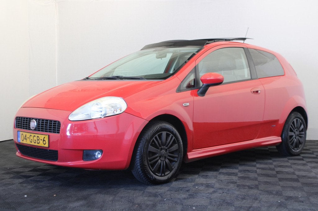 Fiat Grande Punto 1.4 Dynamic (bj 2008), Voorwielaandrijving, Stof, Zwart, 4 cilinders