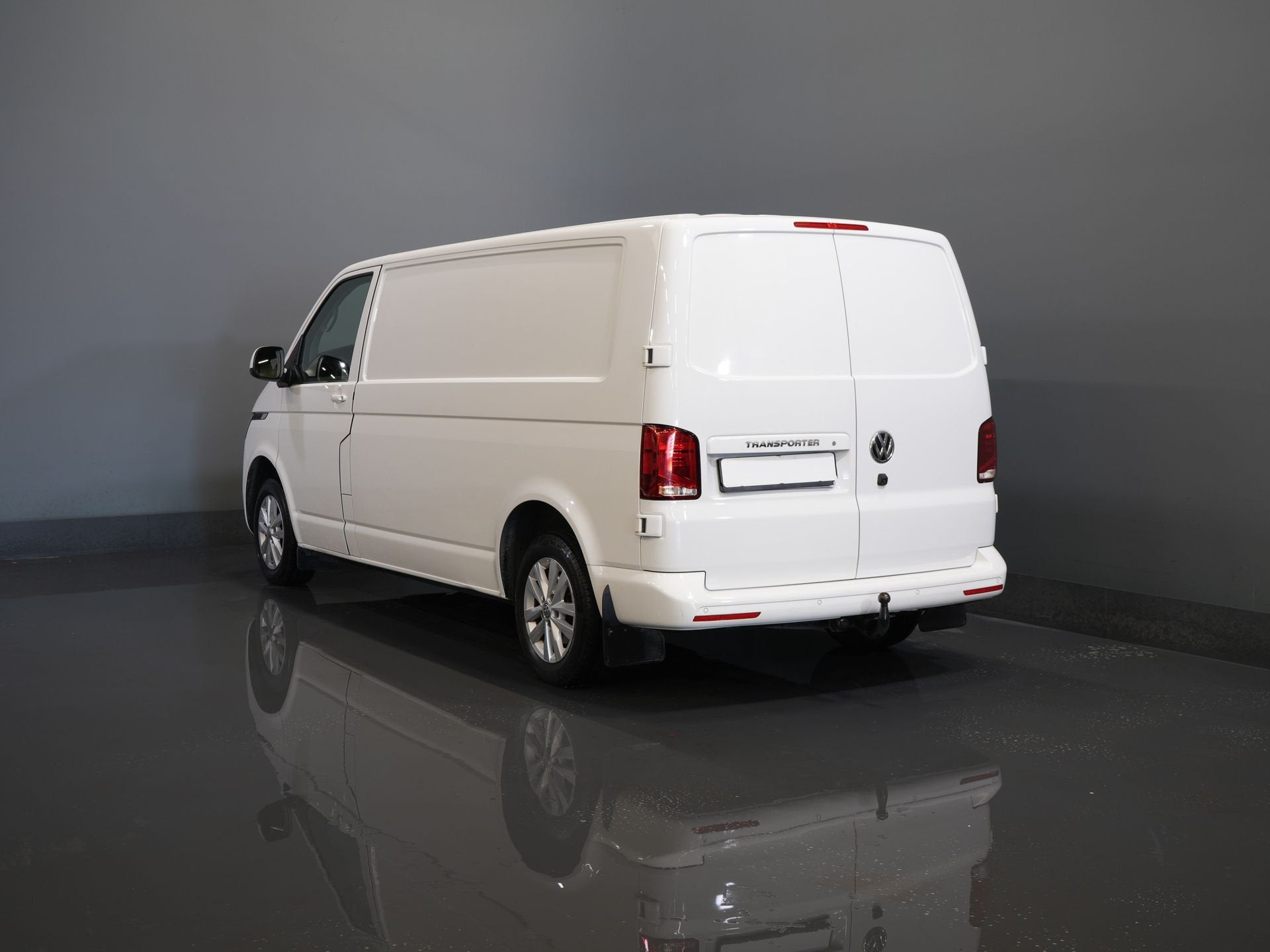 Volkswagen Transporter 2.0 TDI 150 pk DSG Aut. L2 LED/ Adapt, Gebruikt, 4 cilinders, 150 pk, Volkswagen