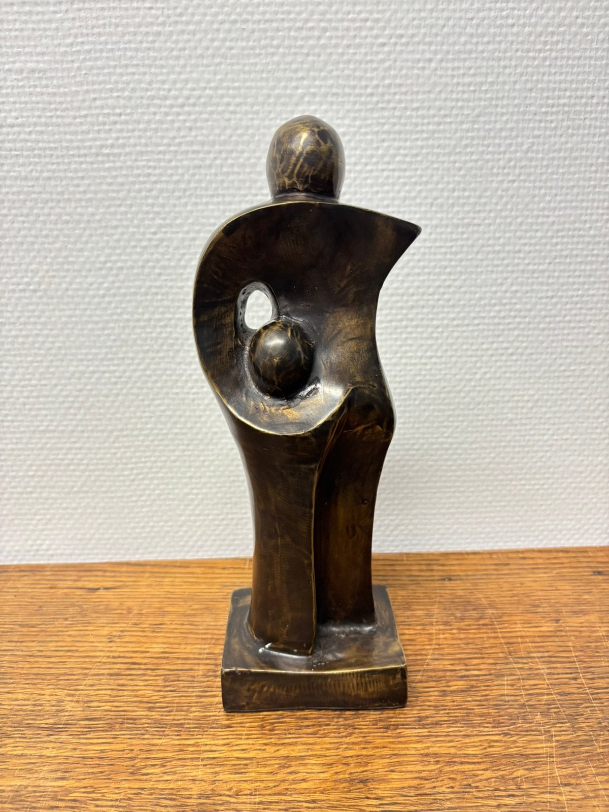Abstract bronzen beeld moeder en kind, Antiek en Kunst, Antiek | Koper en Brons, Ophalen of Verzenden