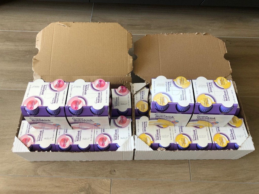 Nutridrink Drinkvoeding, 32 x banaan en 32 x aardbeien, Diversen, Levensmiddelen, Ophalen of Verzenden