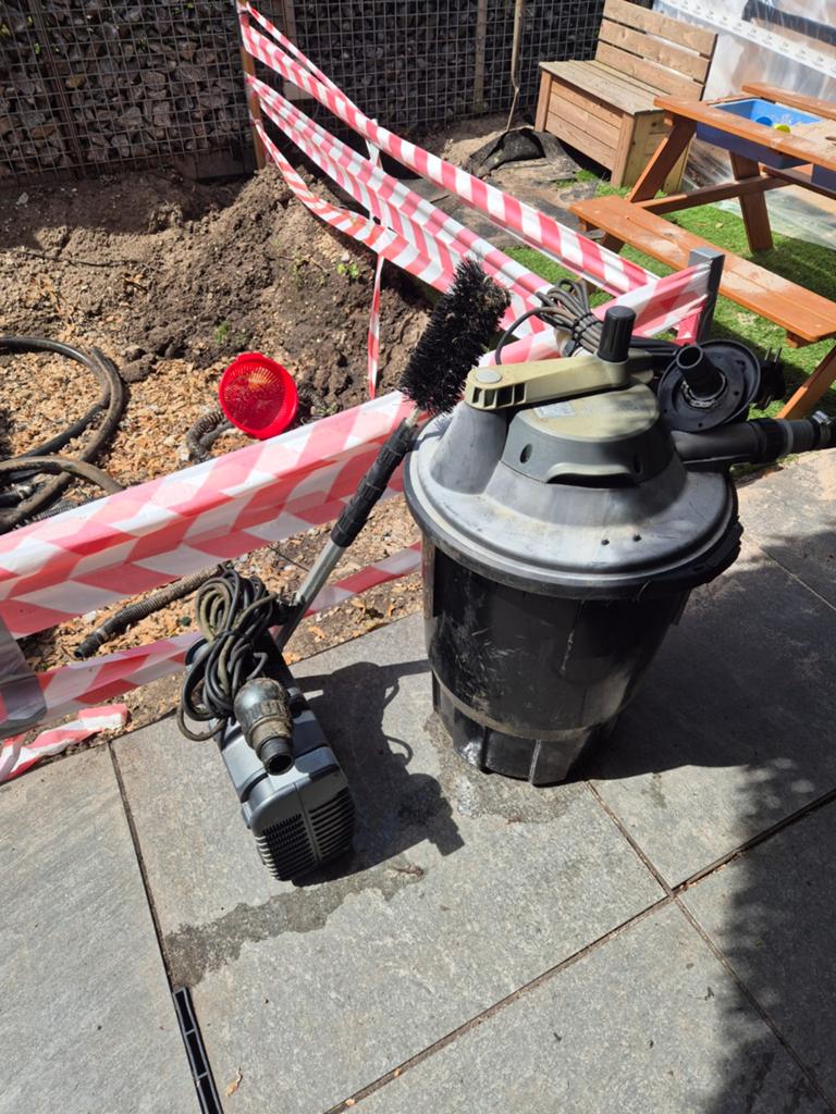 Hozelock 28000 filter en aquaforce 4000 pomp, Tuin en Terras, Vijver-toebehoren, Ophalen, B, Gebruikt, Hozelock
