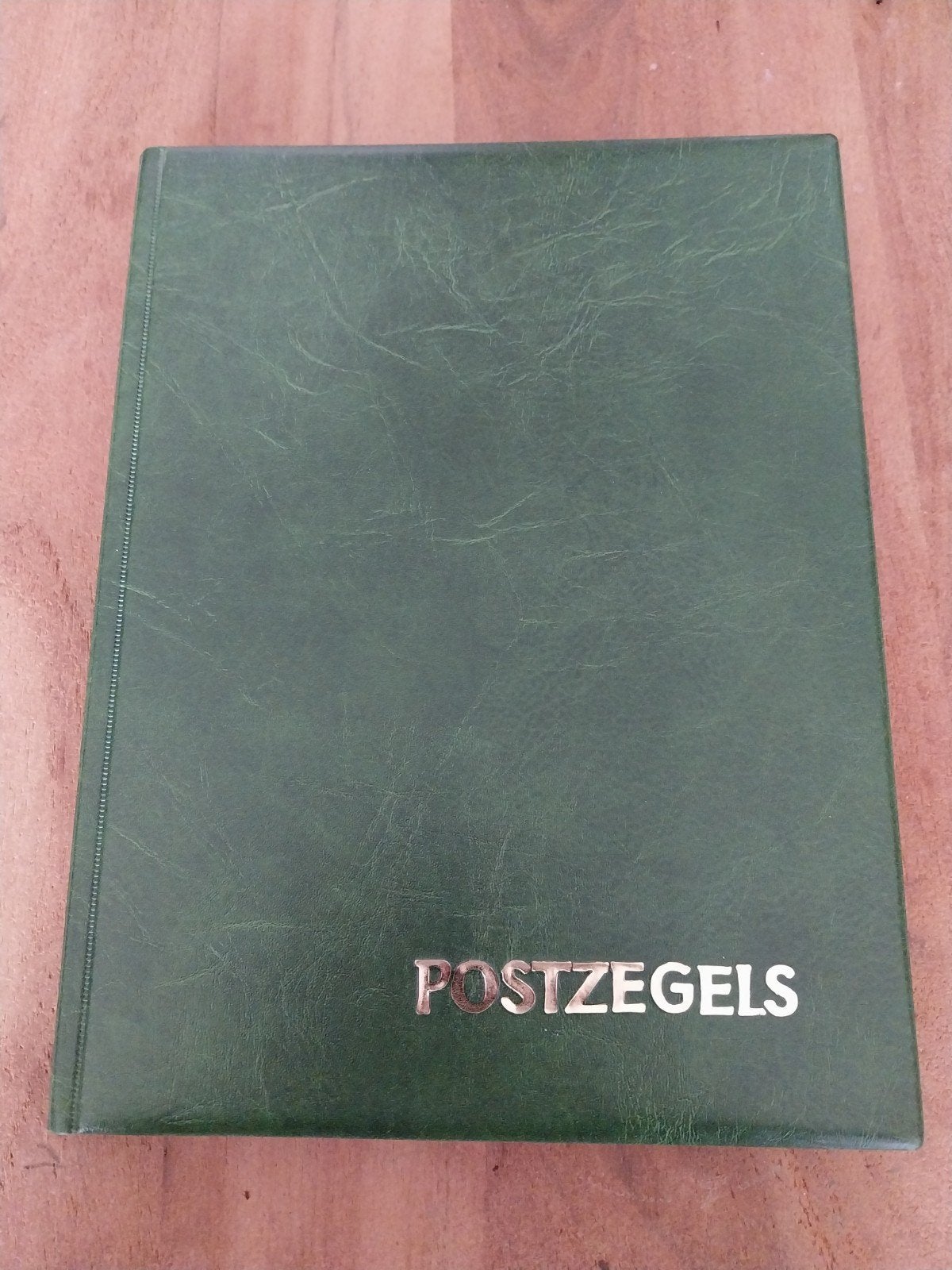 Album Nederlandse postzegels postfris en iets gebruikt., Ophalen of Verzenden, Nederland