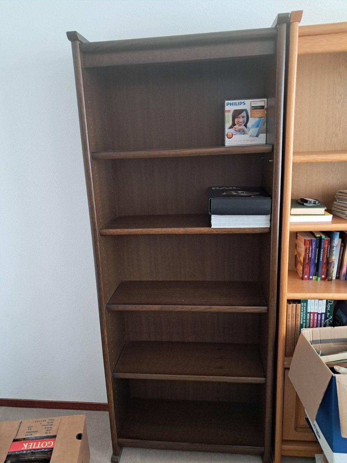 donker bruine kast, Ophalen, Gebruikt