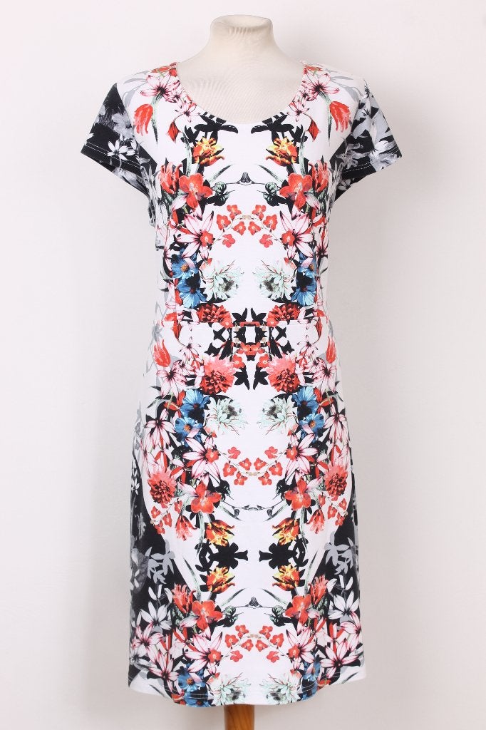 Zomer! Gebloemde jurk BETTY BASRCLAY maat 44, Overige kleuren, Maat 42/44 (L), Betty Barclay, Ophalen of Verzenden