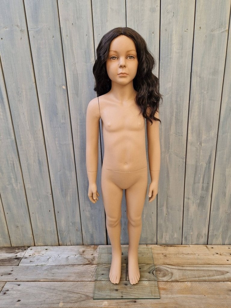 etalagepop kindje meisje 110 cm paspop 5, Ophalen of Verzenden, Gebruikt, Pop