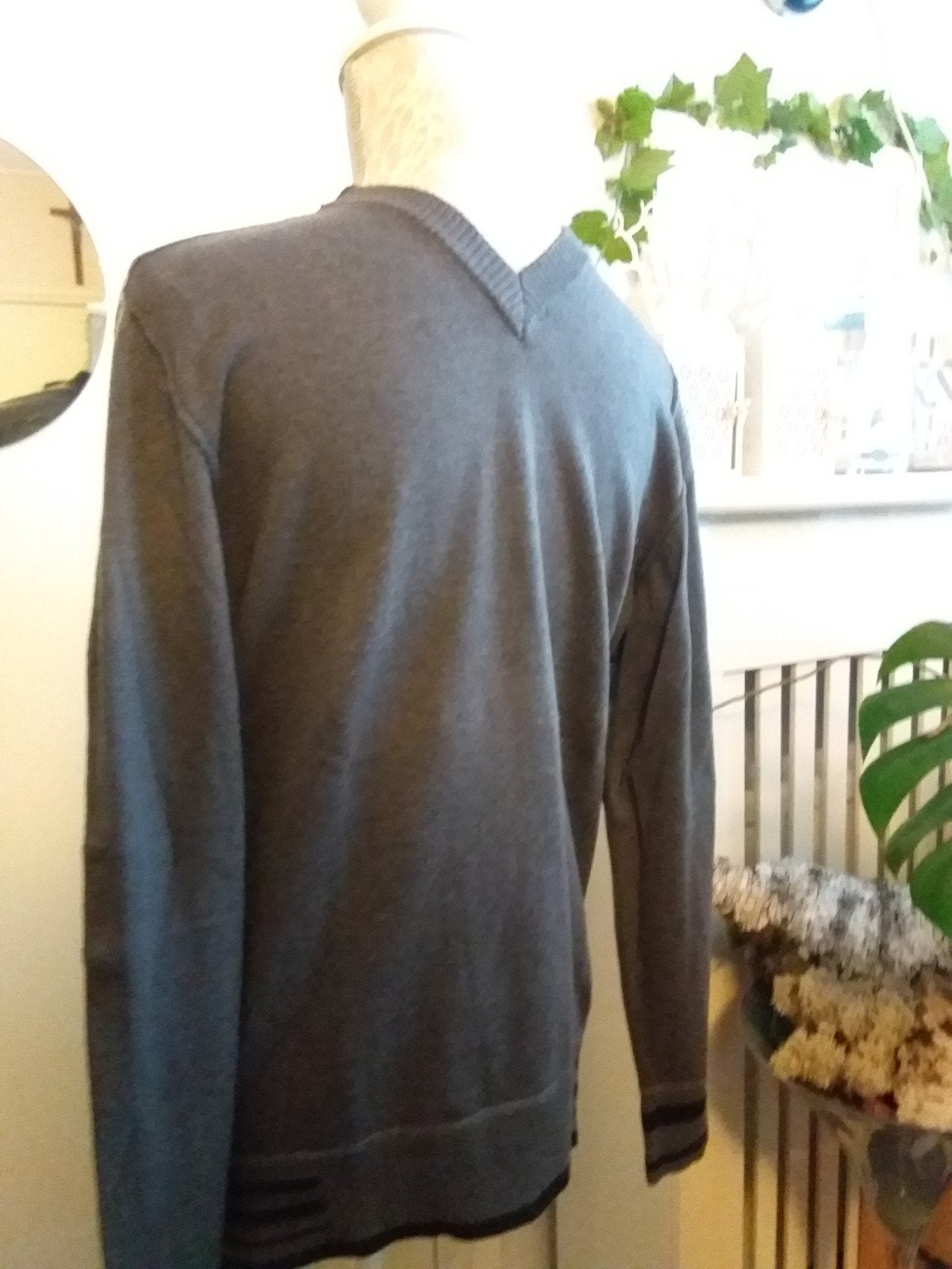 Dolce&Gabbana trui. XL, Kleding | Heren, Truien en Vesten, Ophalen of Verzenden, Zo goed als nieuw, Maat 56/58 (XL), Grijs