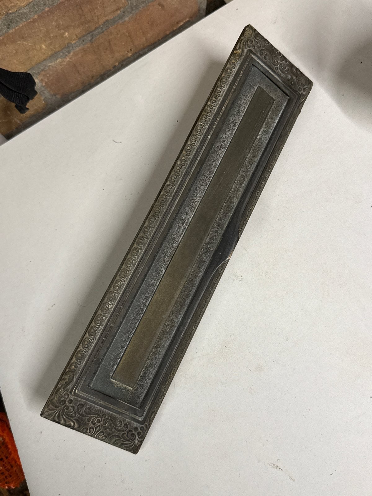 Antieke brievenbusklep - Decoratief en functioneel, Ophalen, Gebruikt, Brievenbusklep, Inbouw
