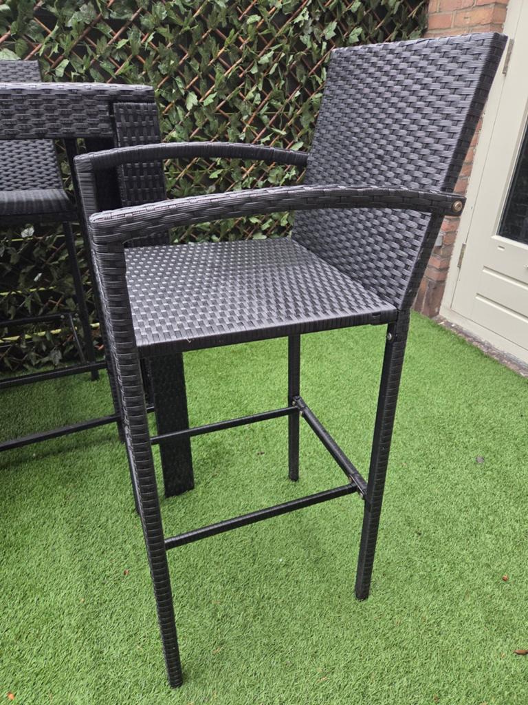 Nieuw in doos 2 x bartafel stoelen zwart., Ophalen, Nieuw