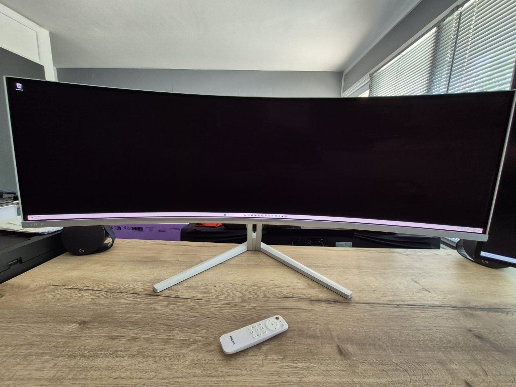 Philips Evnia 49" QD-OLED Super Ultrawide Monitor 144Hz, Gaming, Philips, 101 t/m 150 Hz, Zo goed als nieuw