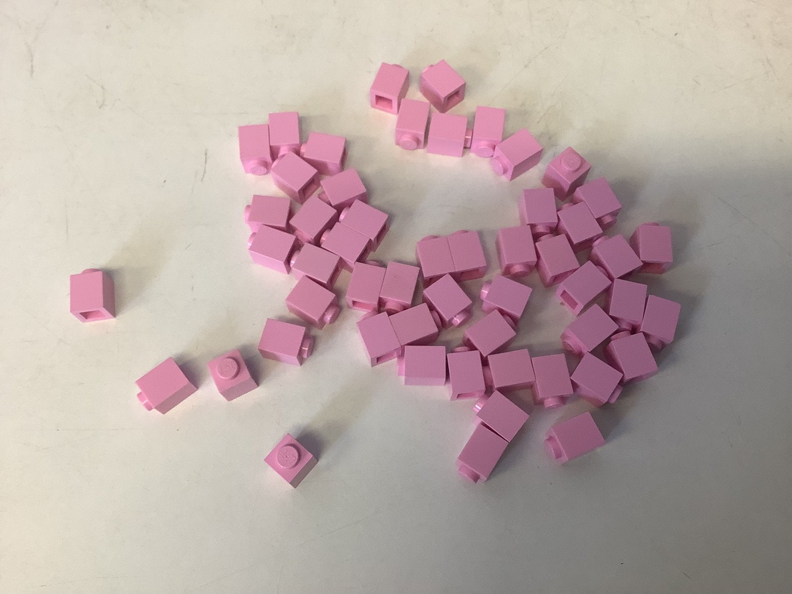 Lego steen 1x1 licht roze, Ophalen of Verzenden, Gebruikt, Losse stenen, Lego
