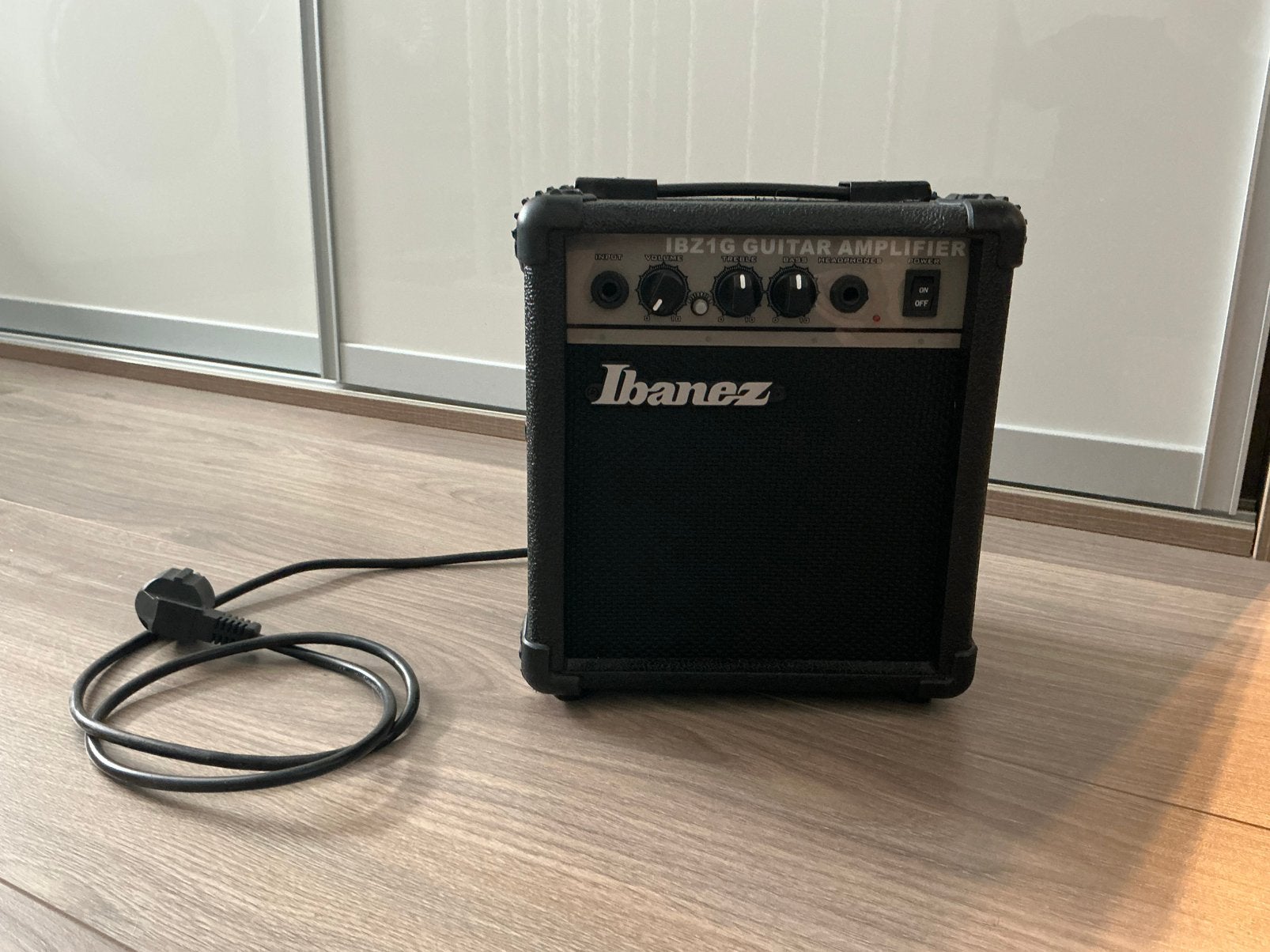 Kleine gitaarversterker Ibanez IBZ 1G, Ophalen, Zo goed als nieuw, Minder dan 50 watt