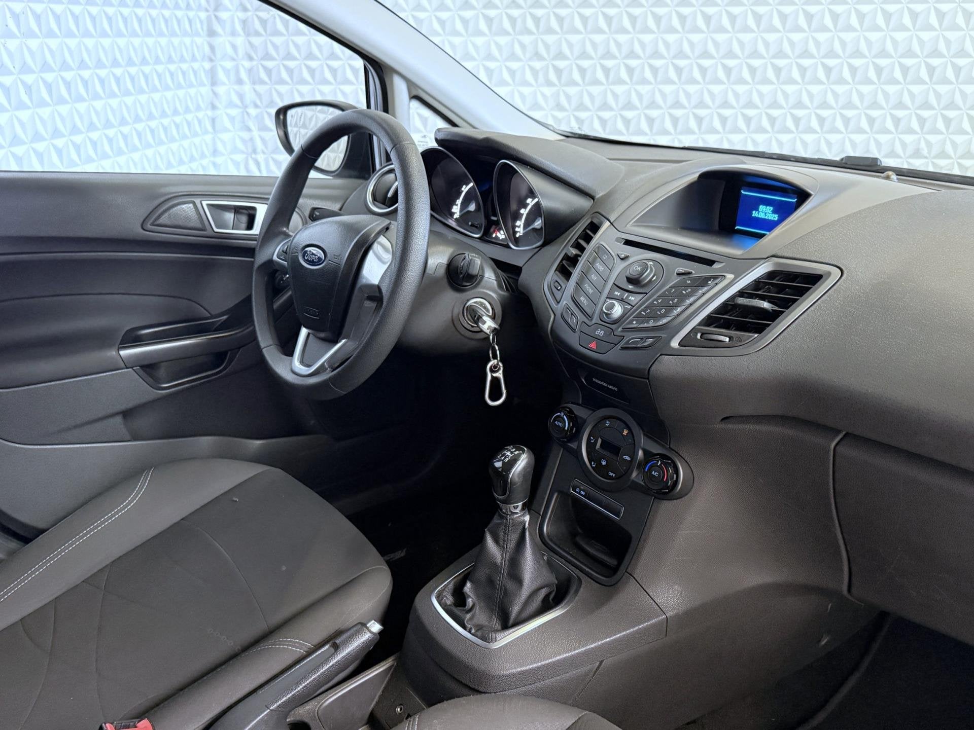 Ford Fiesta 1.0 Titanium 5drs Airco Clima Nieuw-model! (2013, Auto's, Voorwielaandrijving, Euro 5, 525 kg, Blauw